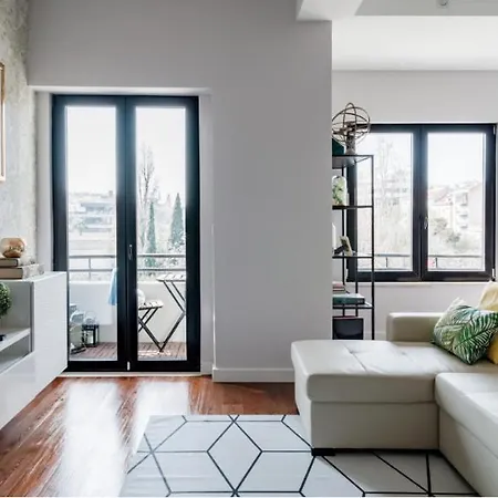Apartamento Sofisticado Com Vista Para O Jardim Da Gulbenkian דירה *